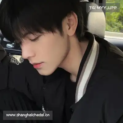 诸璇鸿